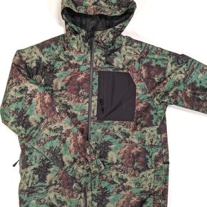 Burton Snowboards Camo Print Shell Jacket